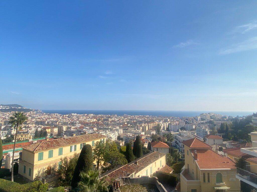 Appartement 3 pièces 80 m² · à Nice · 80 m² · 1 411 €/mois