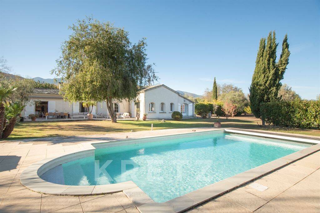 Maison 6 pièces 190 m² · à Lucciana · 190 m² · 650 000 €