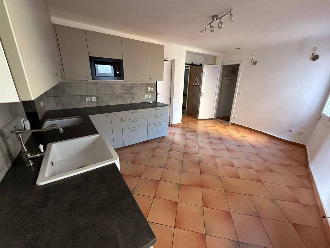 Appartement 3 pièces 42 m² · à Ollioules · 42 m² · 850 €/mois