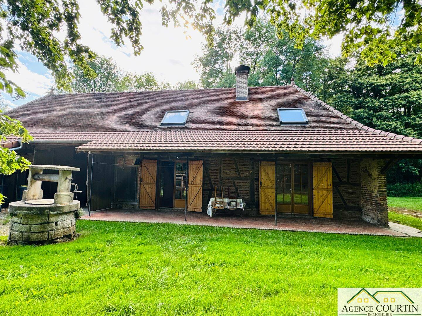 Maison 5 pièces 105 m² · à Frangy-en-Bresse · 105 m² · 246 000 €