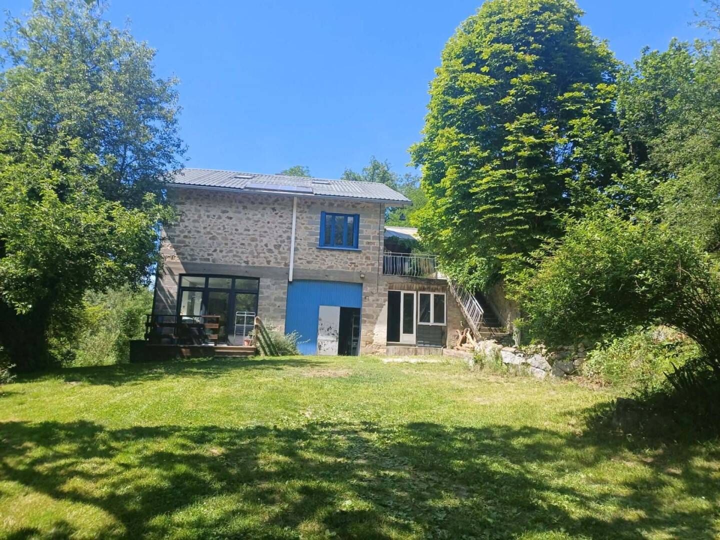 Maison 9 pièces 168 m² · à Brandonnet · 168 m² · 165 000 €