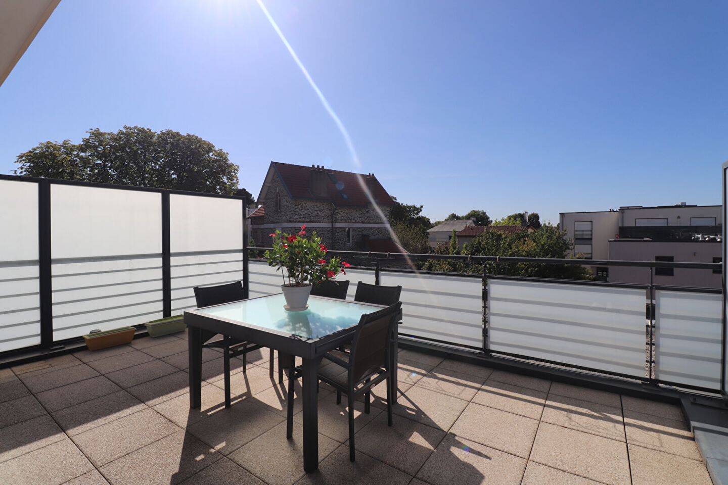 Appartement 3 pièces 75 m² · à Saint-Sébastien-sur-Loire · 75,2 m² · 327 000 €