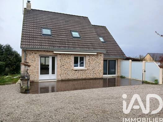 Maison à vendre 218 000 € 6 pièces 5 chambres 109 m² 1 035 m² de terrain Bourgvallées 50750