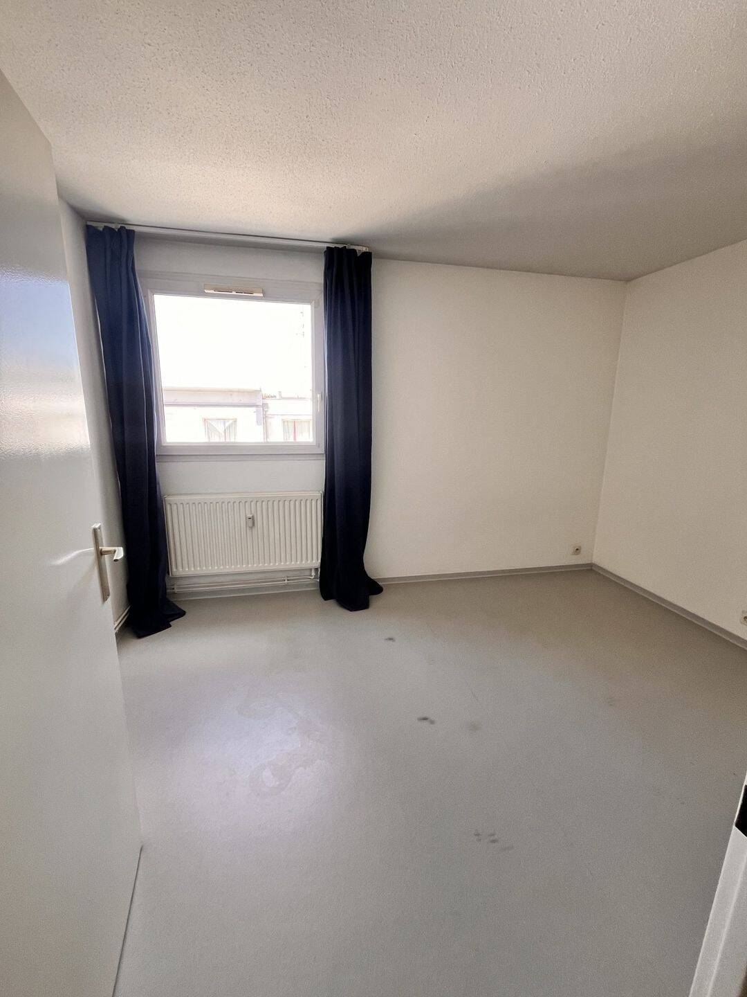 Appartement 1 pièce 18 m² · à Strasbourg · 17,7 m² · 494 €
