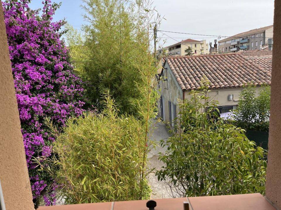 Appartement 1 pièce 28 m² · à Toulon · 28 m² · 550 €