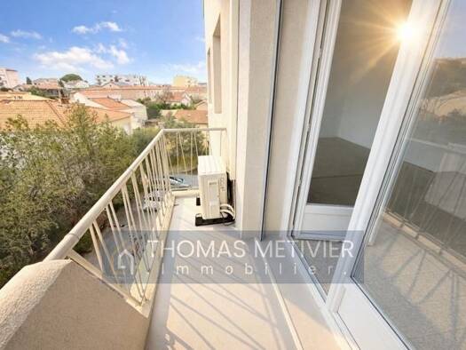 Appartement à vendre 117 000 € 3 pièces 2 chambres 66 m² 3ème étage Ancien Hôpital Béziers 34500