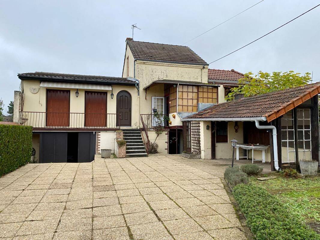 Maison 3 pièces 81 m² · à Montceau-les-Mines · 81 m² · 79 900 €