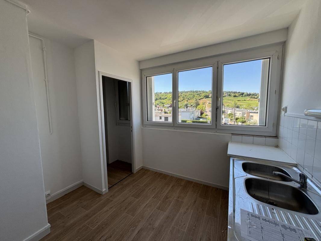 Appartement 4 pièces 75 m² · à Chenôve · 75 m² · 624 €