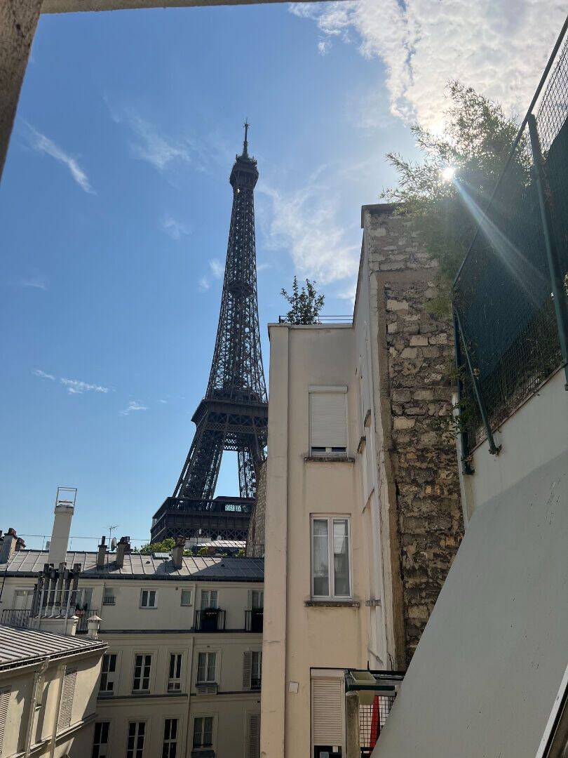 Appartement 2 pièces 48 m² · à Paris 7ème Arrondissement · 48,1 m² · 2 350 €/mois