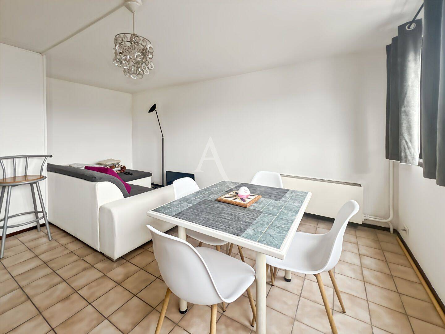 Appartement 1 pièce 27 m² · à Rouen · 26,6 m² · 449 €