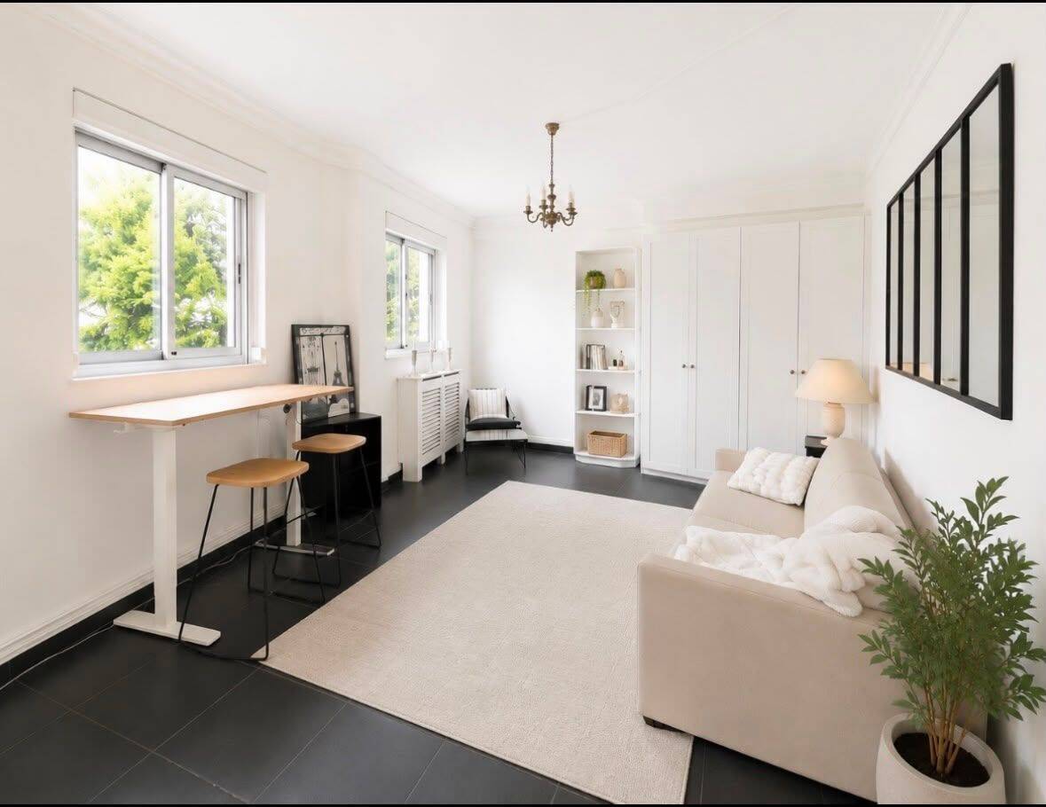 Appartement 1 pièce 25 m² · à Paris 16ème Arrondissement · 25 m² · 1 350 €/mois