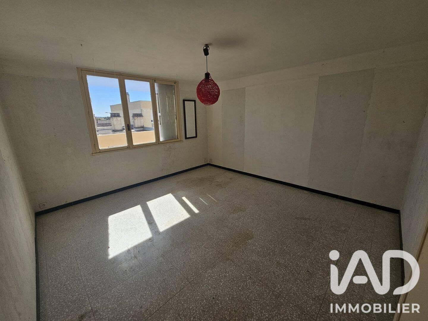 Appartement 4 pièces 73 m² · à Sorgues · 73,4 m² · 62 000 €