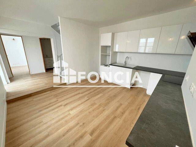 Maison 5 pièces 105 m² · à Tours · 105 m² · 1 400 €/mois