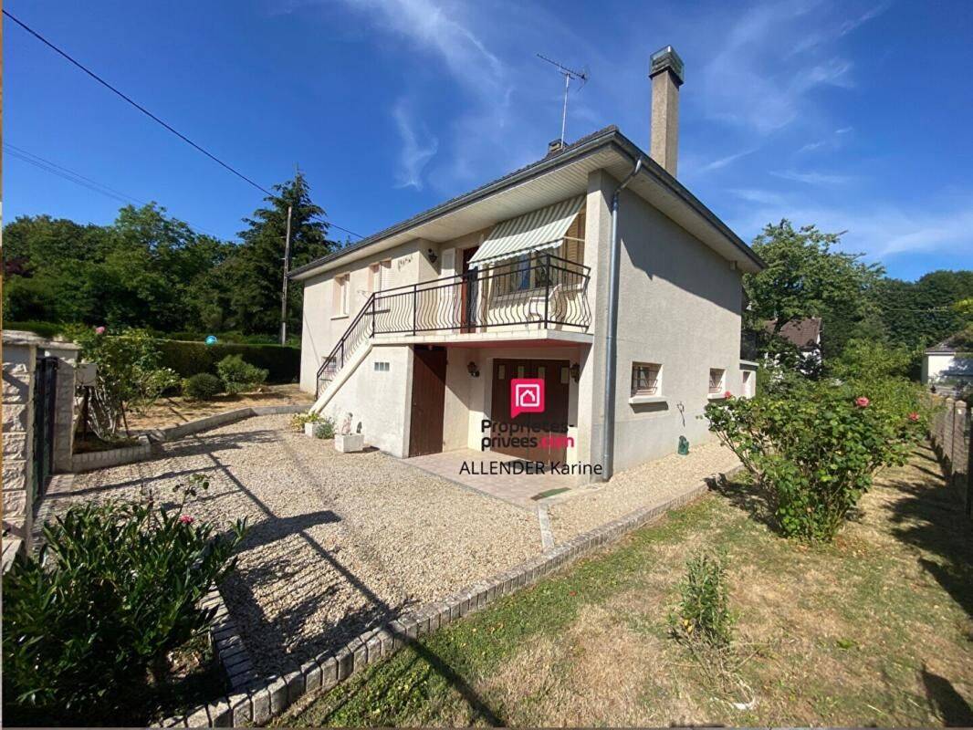 Maison 6 pièces 83 m² · à Villeneuve-l'Archevêque · 83 m² · 115 000 €