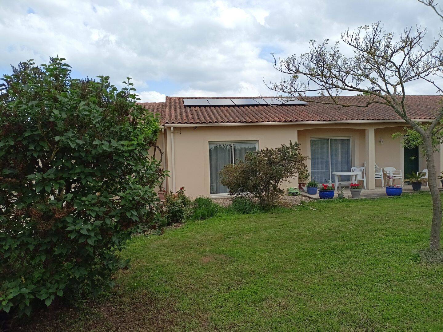 Maison 6 pièces 145 m² · à Champigny en Rochereau · 145 m² · 235 000 €