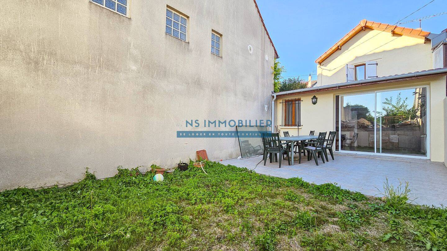 Maison 4 pièces 105 m² · à Houilles · 105 m² · 439 000 €