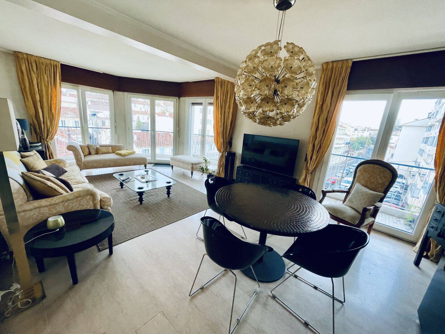 Appartement 4 pièces 74 m² · à Toulon · 74 m² · 189 000 €
