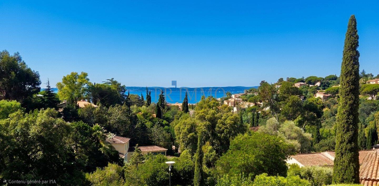 Maison 7 pièces 180 m² · à Roquebrune-sur-Argens · 180 m² · 1 050 000 €