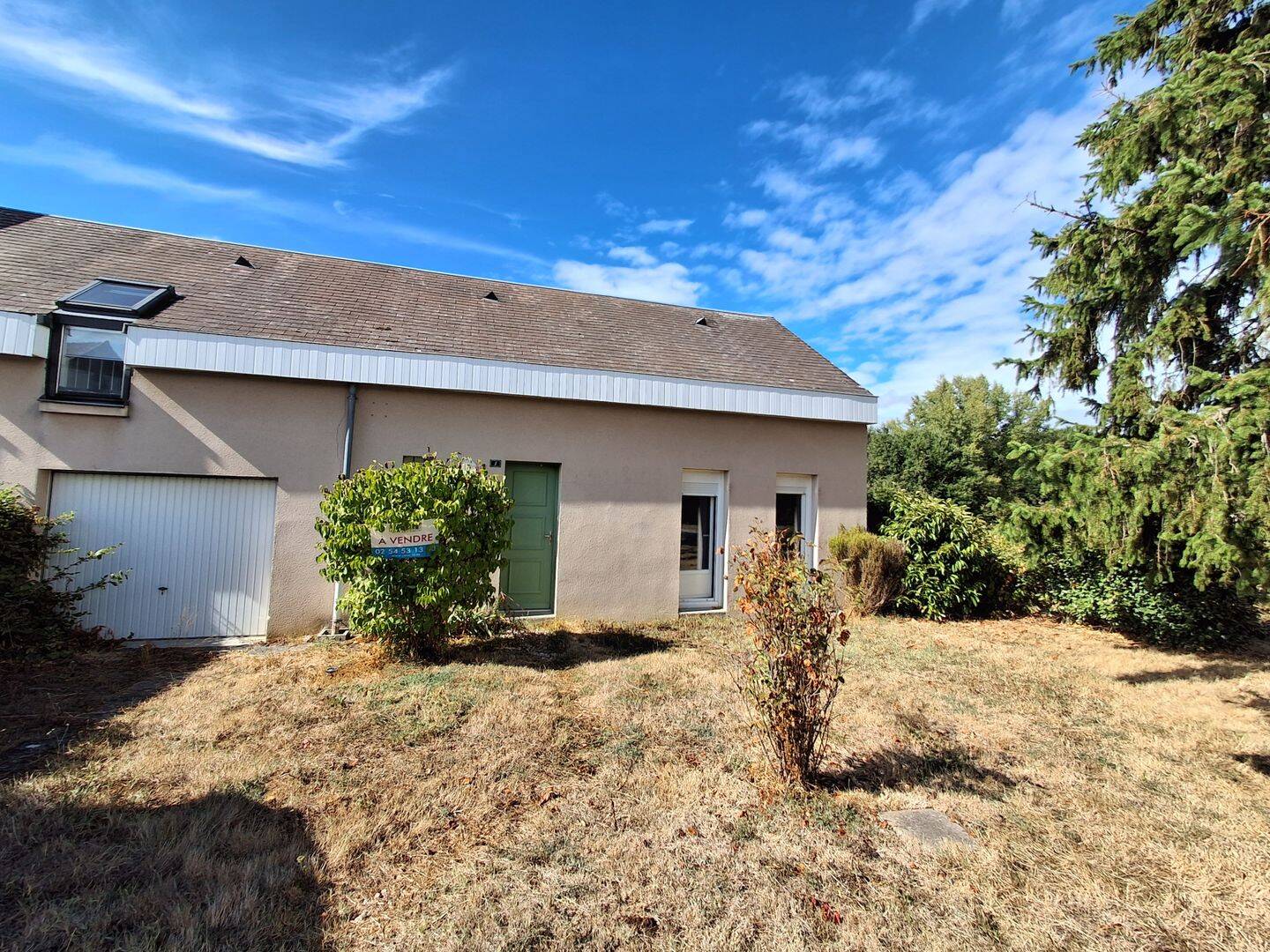 Maison 3 pièces 77 m² · à Veuil · 77 m² · 67 000 €
