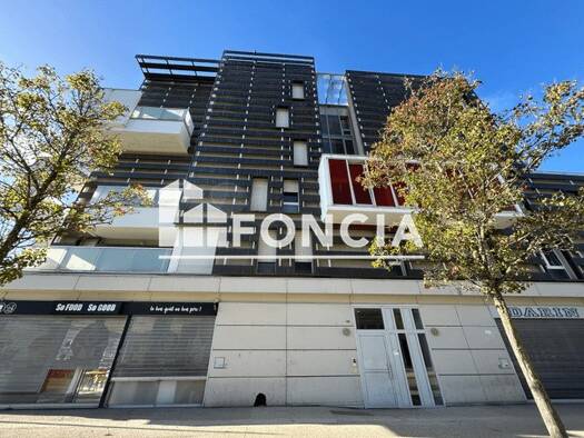 Appartement à louer 633 € 2 pièces 1 chambre 60,1 m² 1er étage Croix Rouge-Haut de Murigny Reims 51100