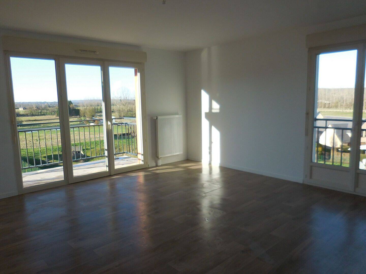 Appartement 3 pièces 60 m² · à Pont-l'Évêque · 59,9 m² · 677 €/mois