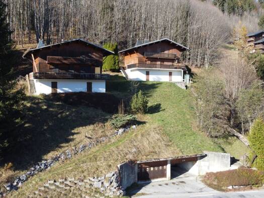 Maison à vendre 699 000 € 7 pièces 5 chambres 150 m² 806 m² de terrain Les Gets 74260