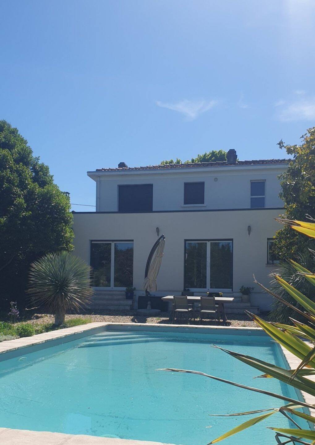 Maison 7 pièces 200 m² · à Gond-Pontouvre · 200 m² · 380 000 €