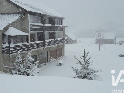 Appartement à vendre 265 000 € 8 pièces 4 chambres 177 m² RDC/2 La Morte 38350