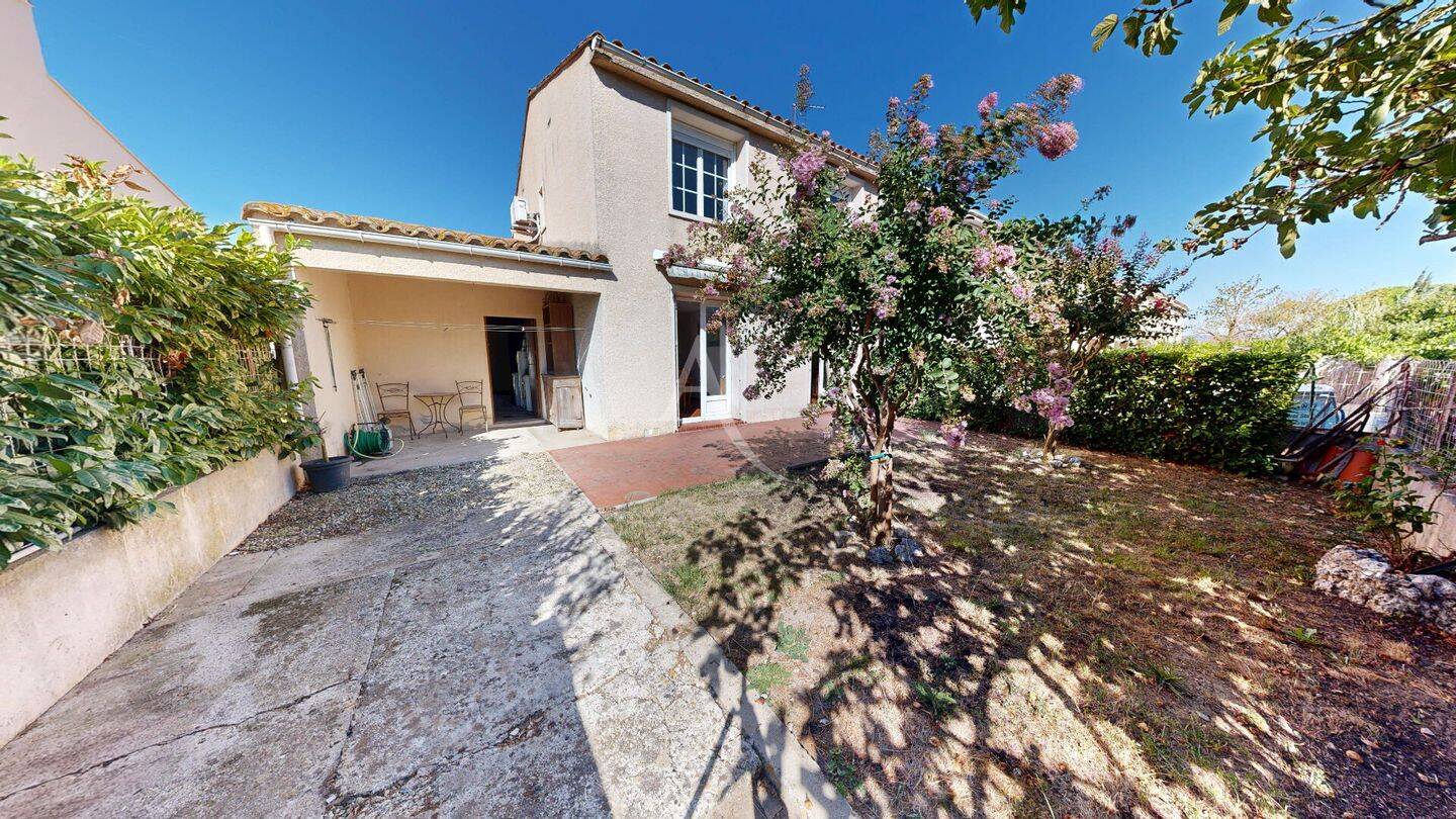 Maison 6 pièces 105 m² · à Caux-Et-Sauzens · 105 m² · 149 900 €