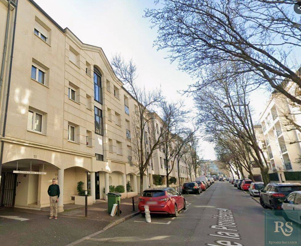 Appartement 1 pièce 24 m² · à Antony · 24,4 m² · 155 000 €