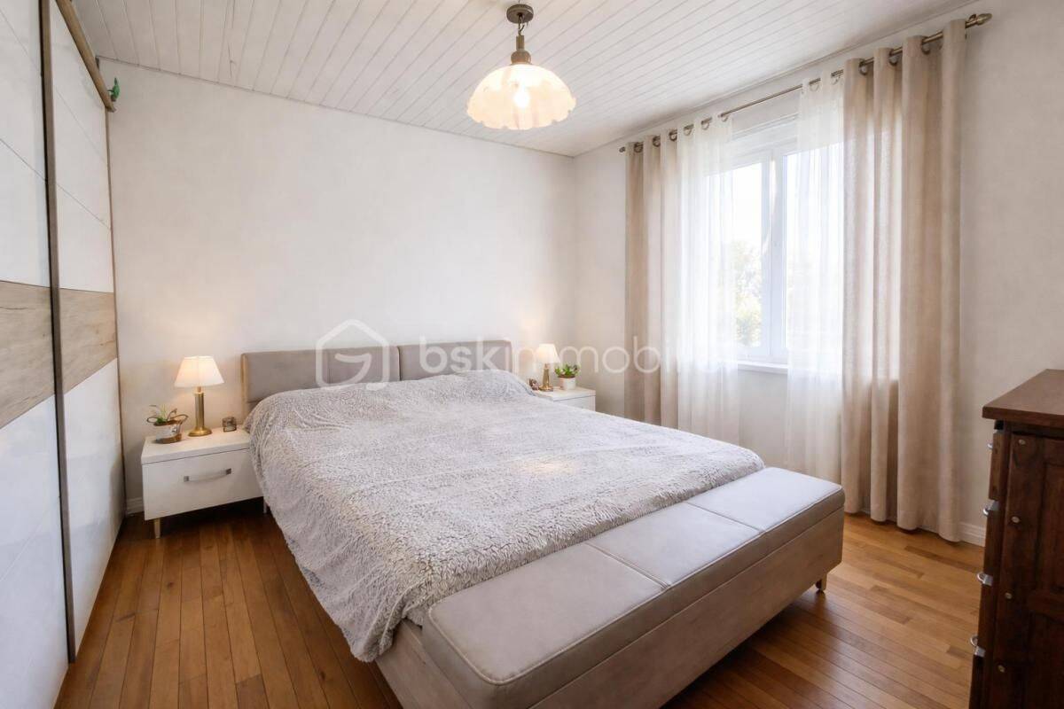 Appartement 4 pièces 81 m² · à Caen · 81,1 m² · 210 000 €