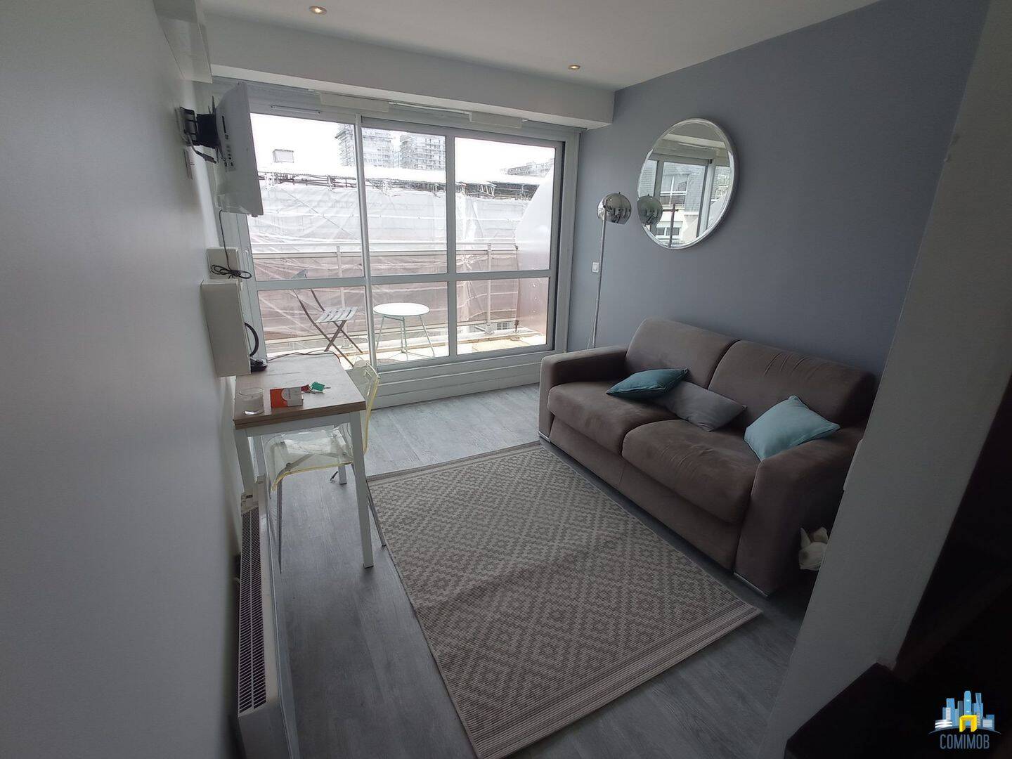 Appartement 1 pièce 15 m² · à Puteaux · 14,8 m² · 760 €