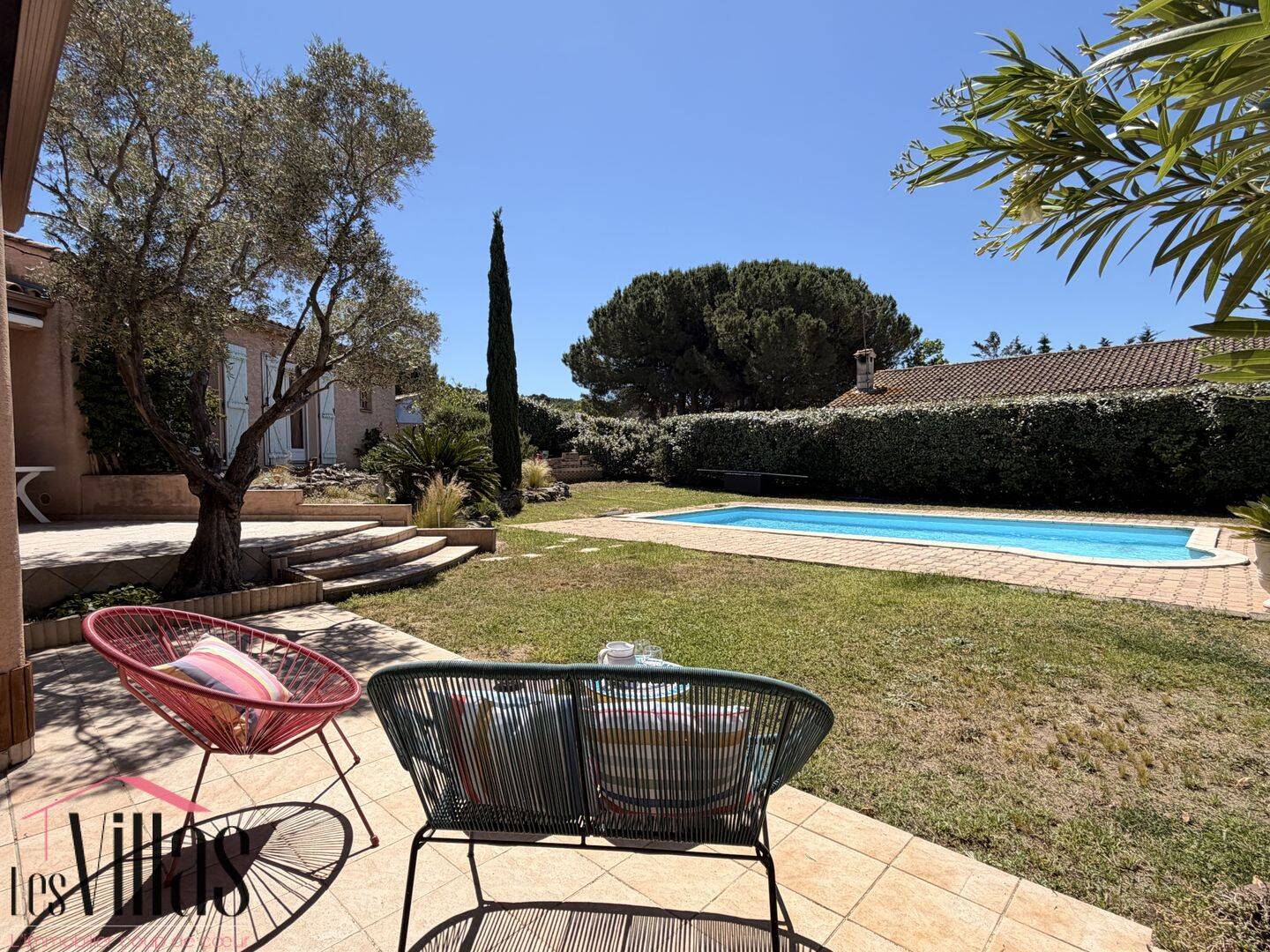 Maison 6 pièces 181 m² · à Vinassan · 181 m² · 455 000 €