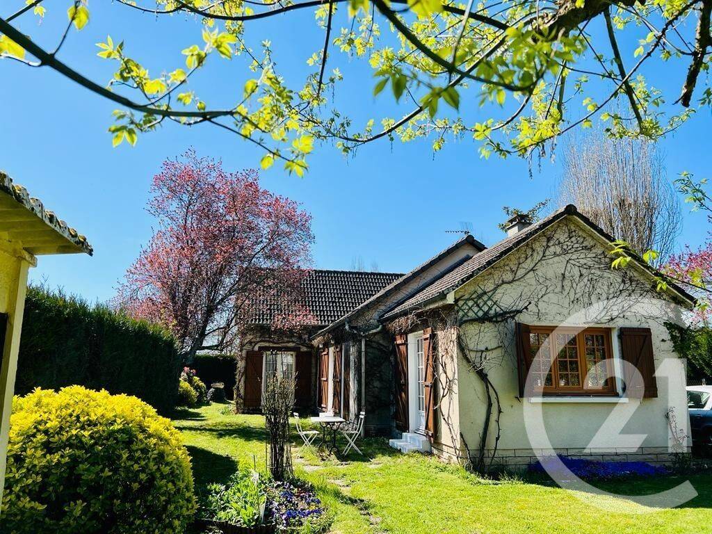 Maison 5 pièces 122 m² · à Cherisy · 122,4 m² · 229 000 €