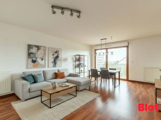 Appartement à vendre 239 000 € 4 pièces 3 chambres 79,9 m² Étage 2/2 Vezin-le-Coquet 35132