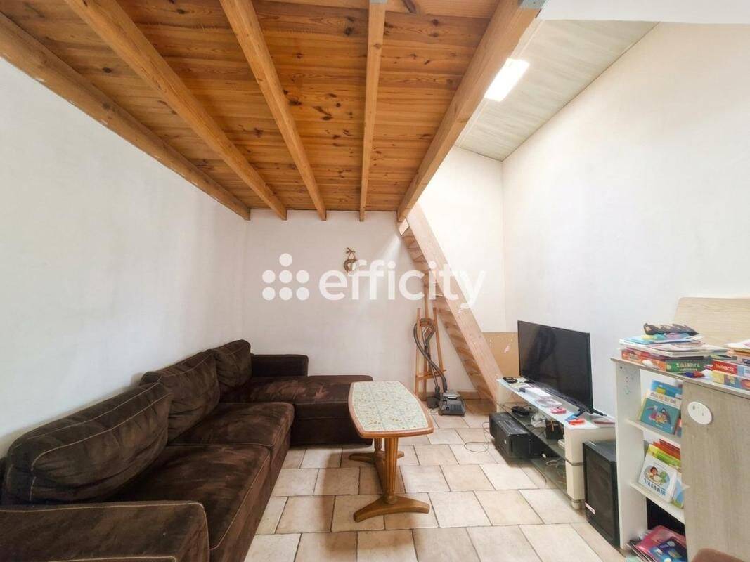 Maison 5 pièces 89 m² · à Bon-Encontre · 89 m² · 178 000 €