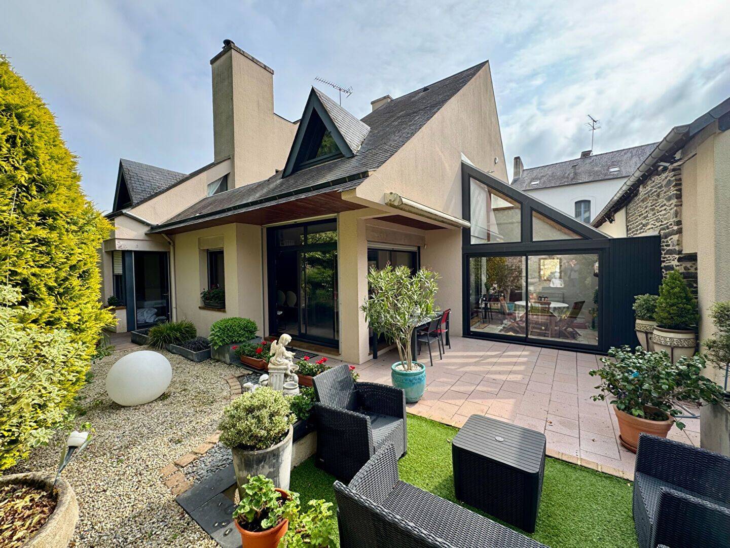 Maison 7 pièces 187 m² · à Vitré · 187 m² · 546 000 €
