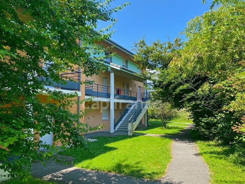 Appartement à vendre 240 000 € 3 pièces 2 chambres 62 m² RDC/1 Prévessin-Moëns 01280