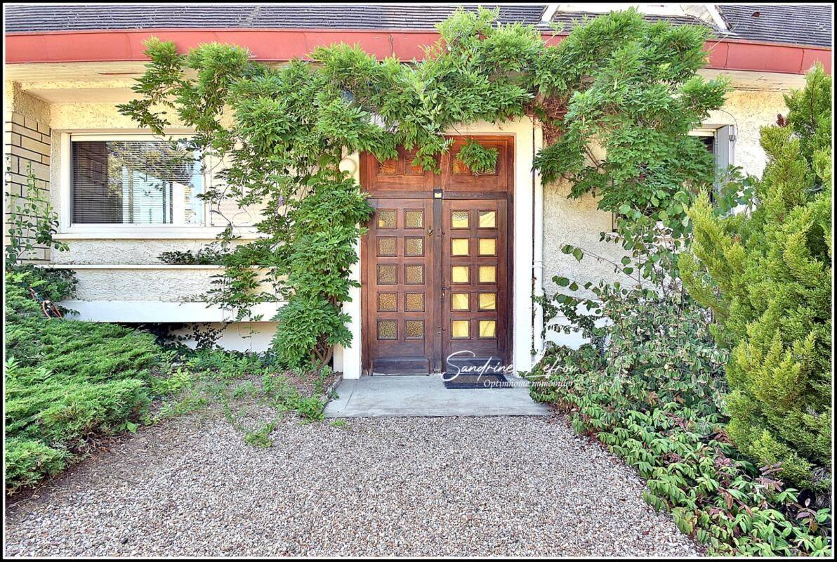 Maison 6 pièces 140 m² · à La Chaussée-d'Ivry · 140 m² · 289 000 €