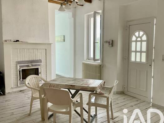 Maison à vendre 127 000 € 7 pièces 3 chambres 120 m² Thiviers 24800