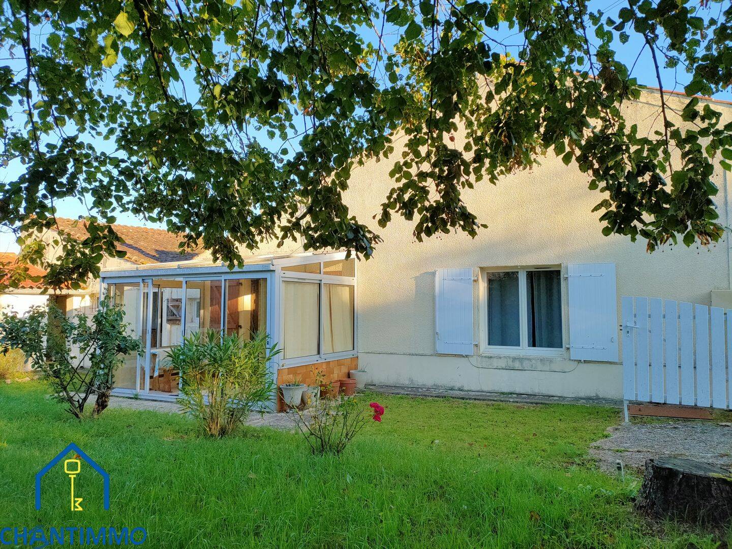 Jolie maison en pierres habitable de suite