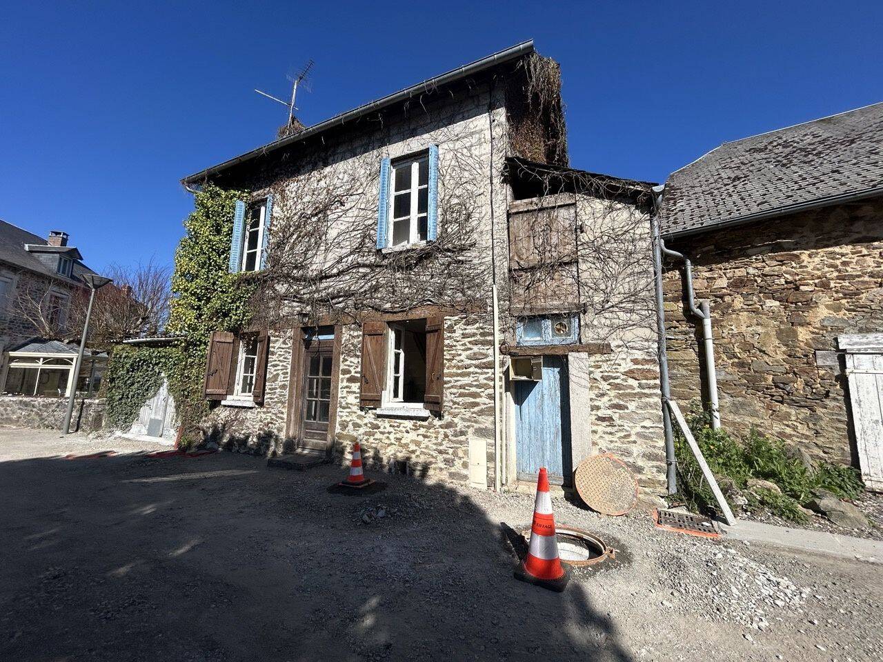 Maison 3 pièces 52 m² · à Lagraulière · 52 m² · 55 000 €