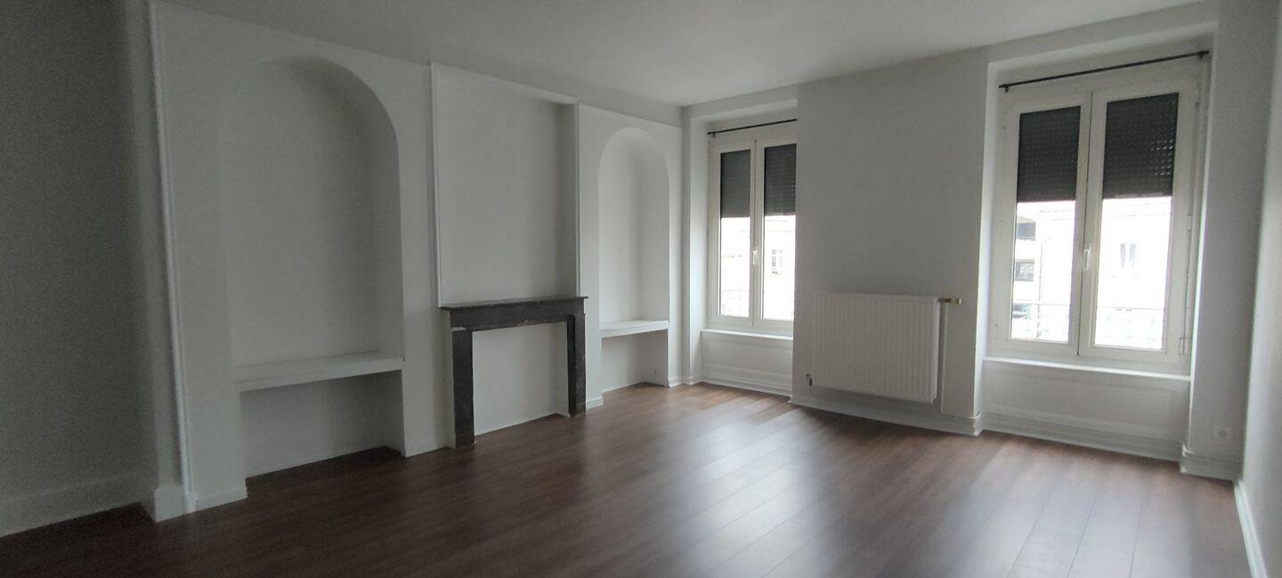Appartement 3 pièces 68 m² · à Feurs · 67,6 m² · 480 €/mois