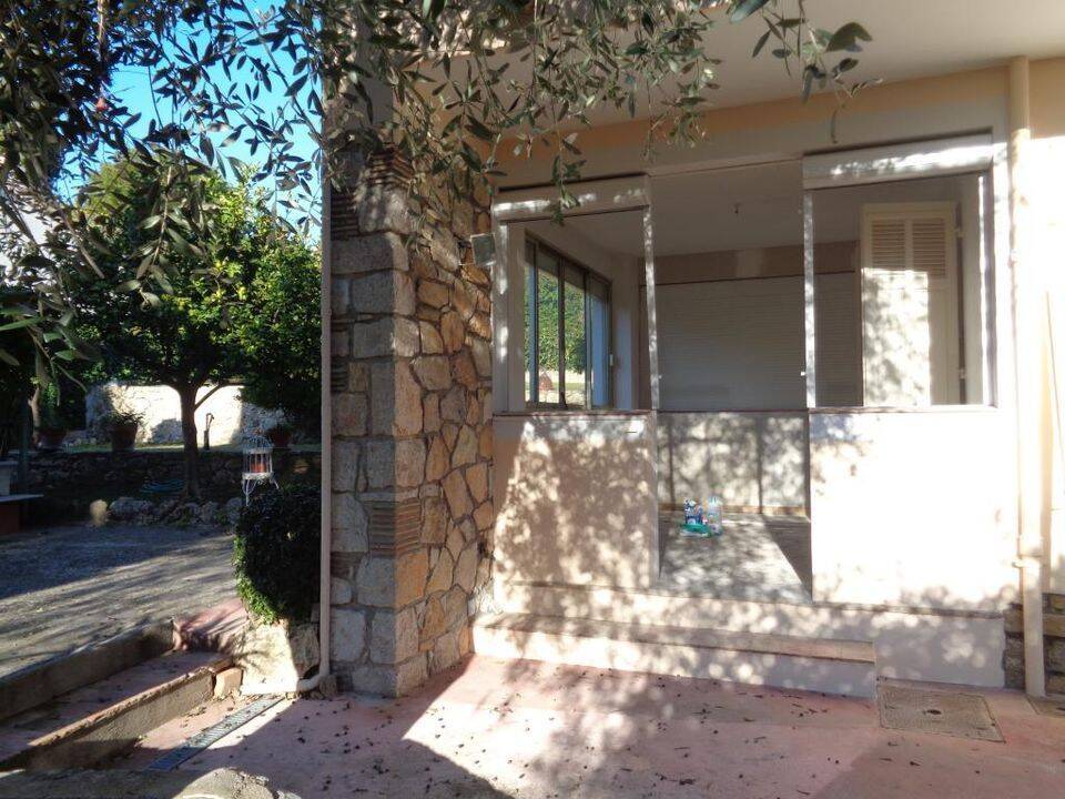 Appartement 3 pièces 76 m² · à Vallauris · 76 m² · 1 232 €