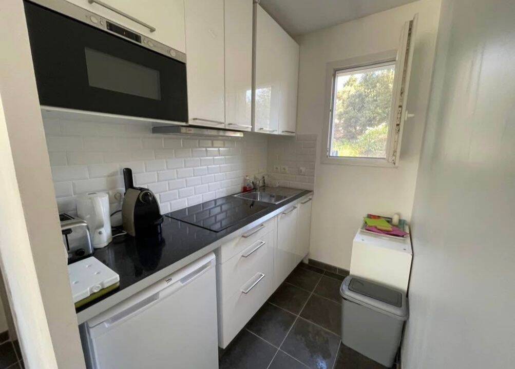 Appartement 2 pièces 42 m² · à Saint-Julien · 42 m² · 750 €