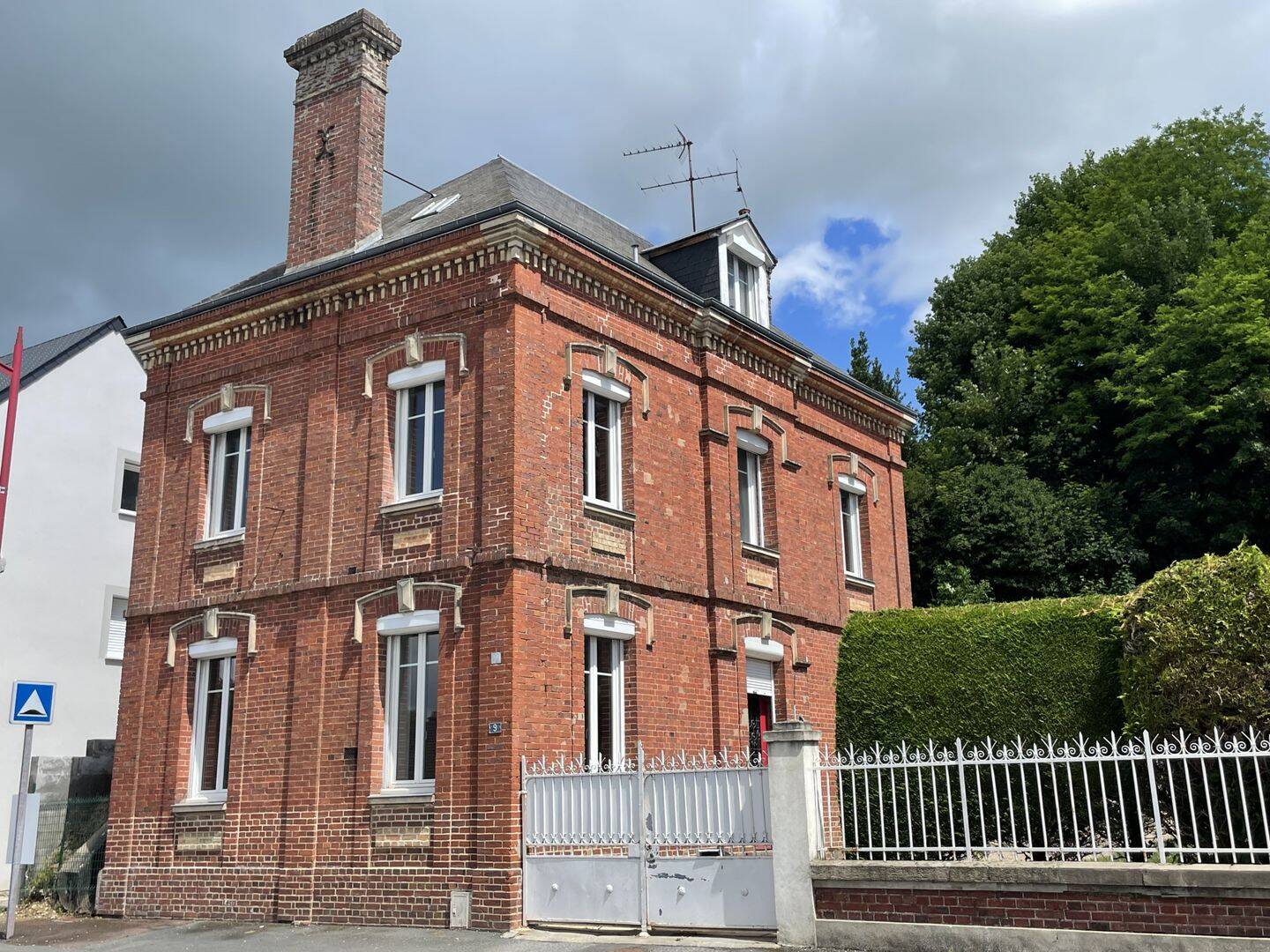 Maison 6 pièces 125 m² · à Lisieux · 125 m² · 221 500 €