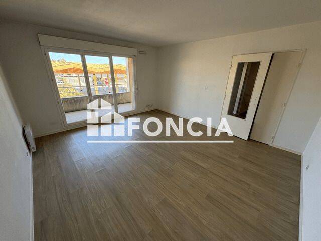 Appartement 3 pièces 63 m² · à Le Haillan · 63 m² · 878 €