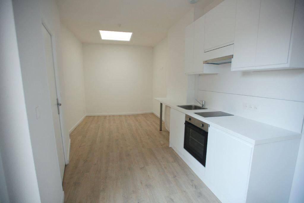 Appartement 2 pièces 28 m² · à Lille · 28 m² · 800 €