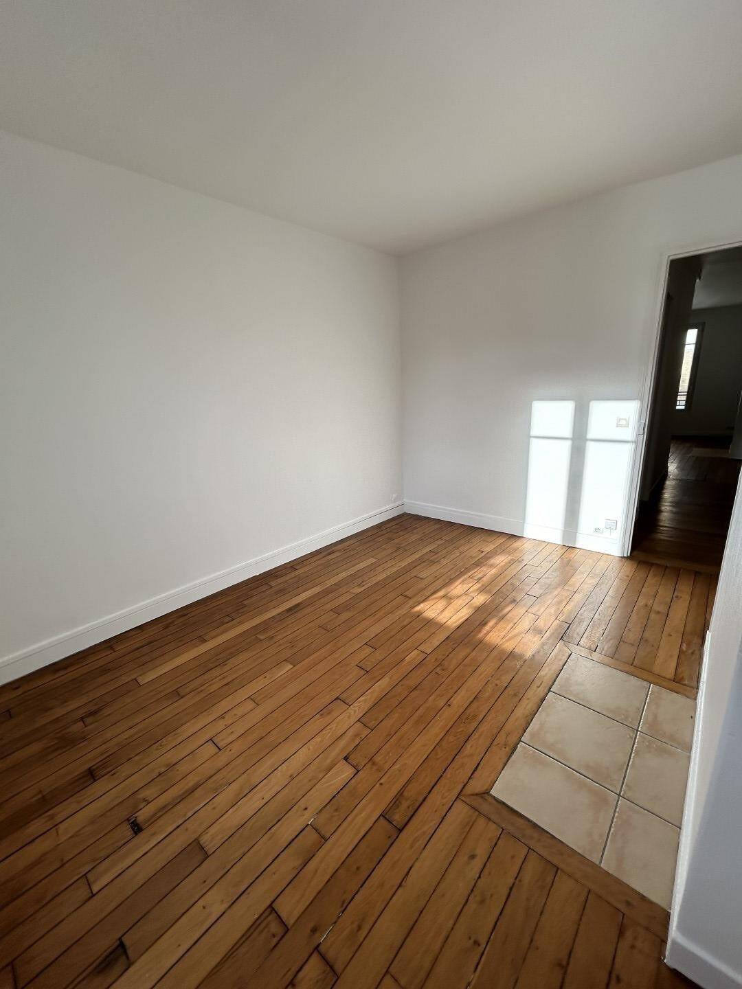 Appartement 2 pièces 36 m² · à Courbevoie · 36,1 m² · 967 €