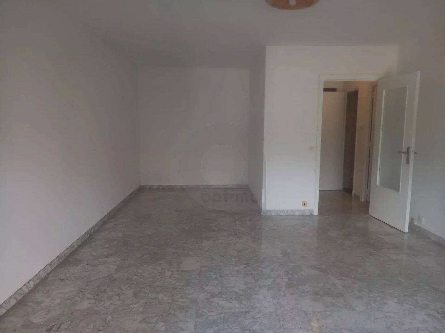 Appartement 1 pièce 37 m² · à Roquebrune-Cap-Martin · 37,1 m² · 920 €